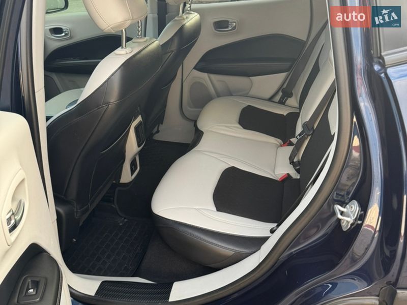 Внедорожник / Кроссовер Jeep Compass 2018 в Запорожье фото 11 Внедорожник / Кроссовер Jeep Compass 2018 в Запорожье