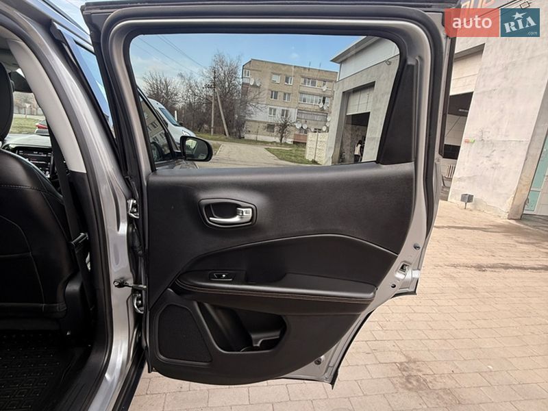 Позашляховик / Кросовер Jeep Compass 2018 в Харкові фото 26 Позашляховик / Кросовер Jeep Compass 2018 в Харкові