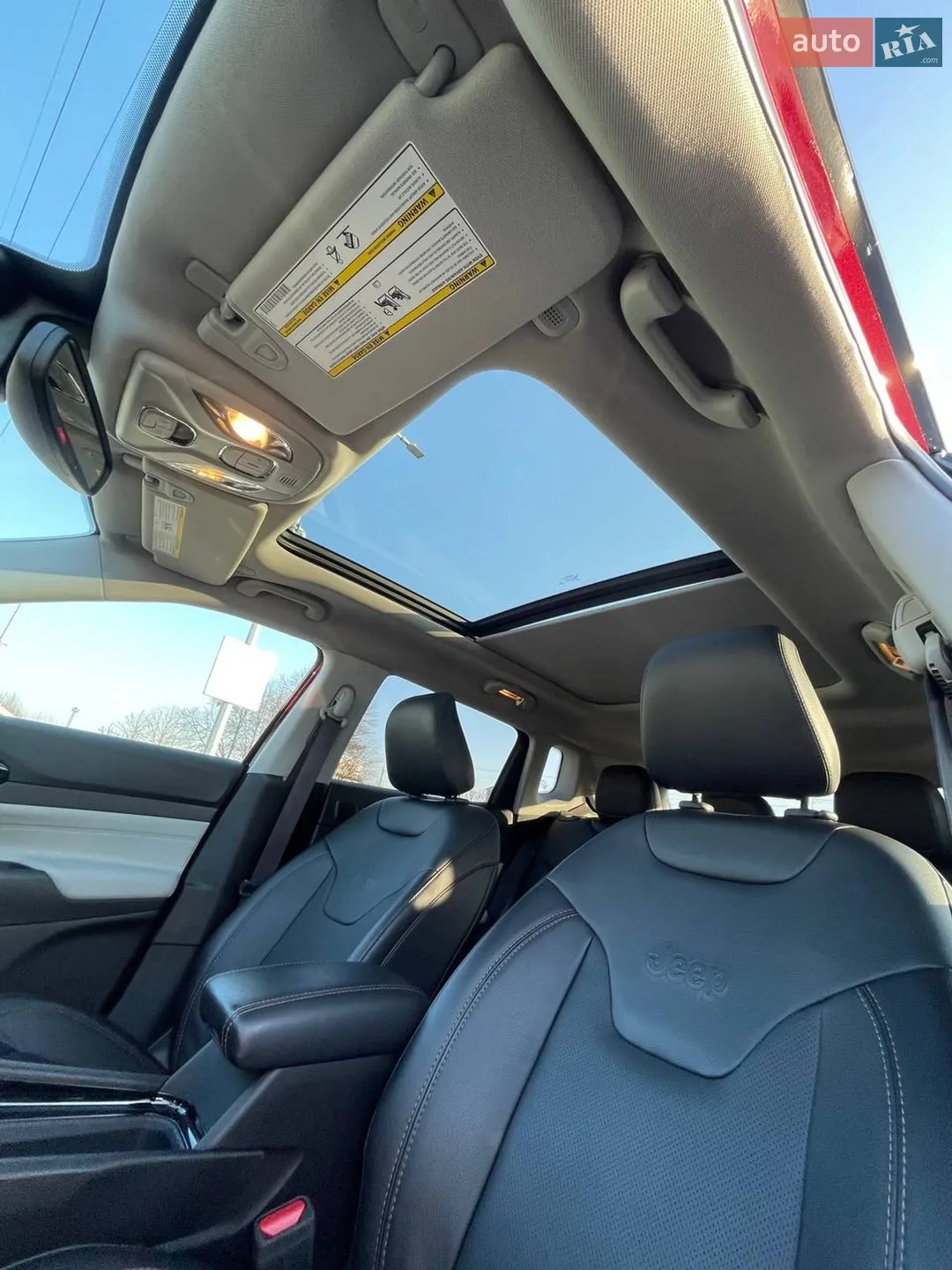 2021 Jeep Compass - мініатюра 16