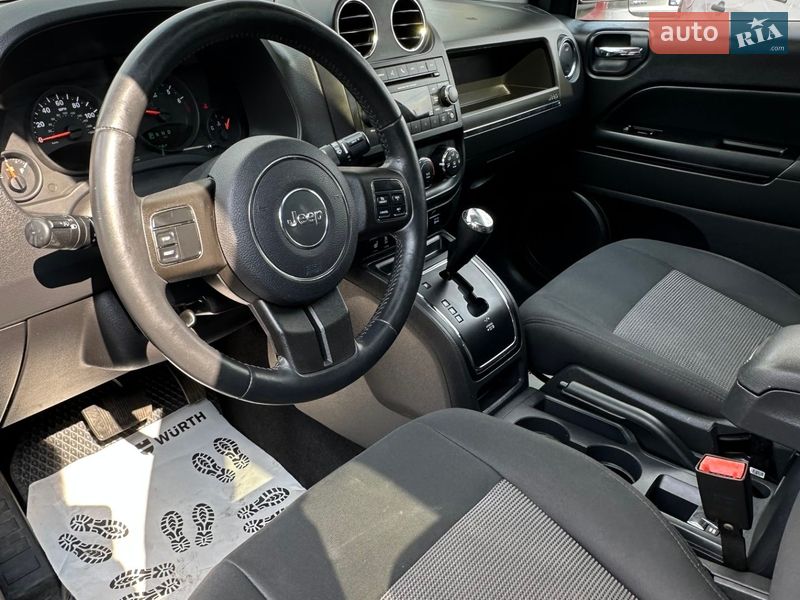 Позашляховик / Кросовер Jeep Compass 2011 в Смілі