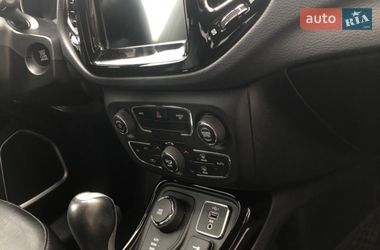 Позашляховик / Кросовер Jeep Compass 2020 в Кременчуці фото 18 Позашляховик / Кросовер Jeep Compass 2020 в Кременчуці
