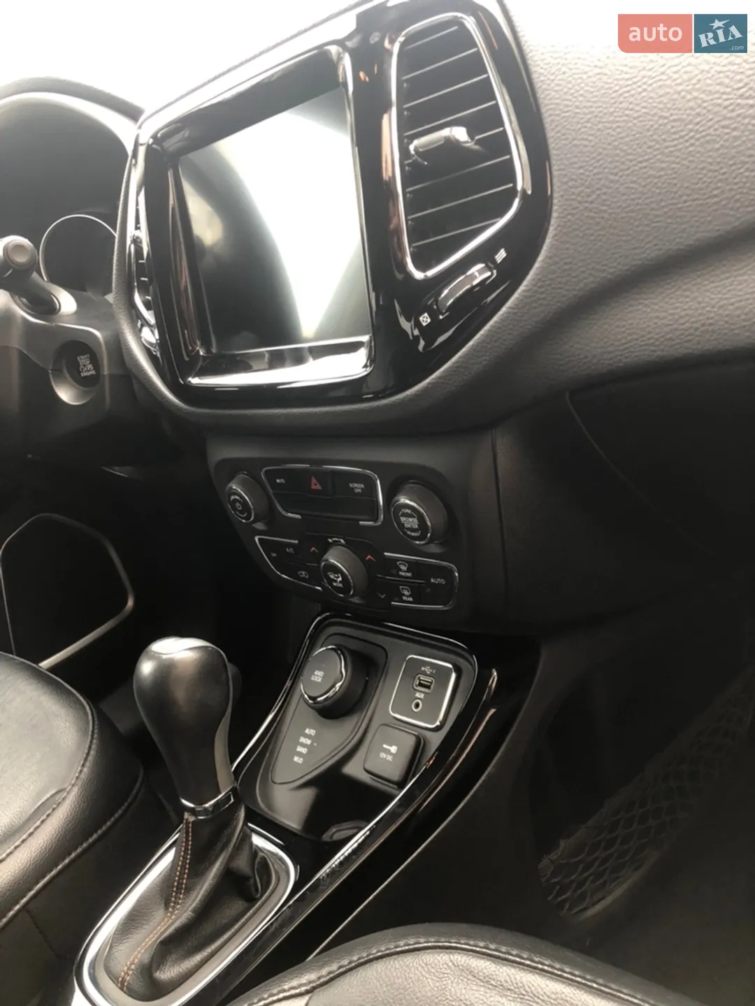 2020 Jeep Compass - мініатюра 18