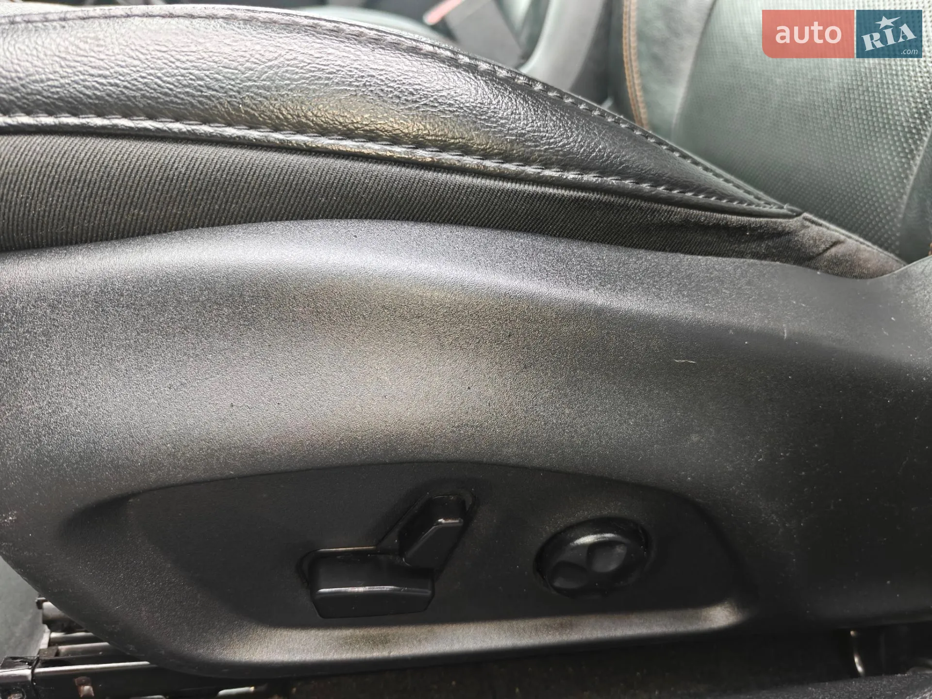 2019 Jeep Compass - мініатюра 14
