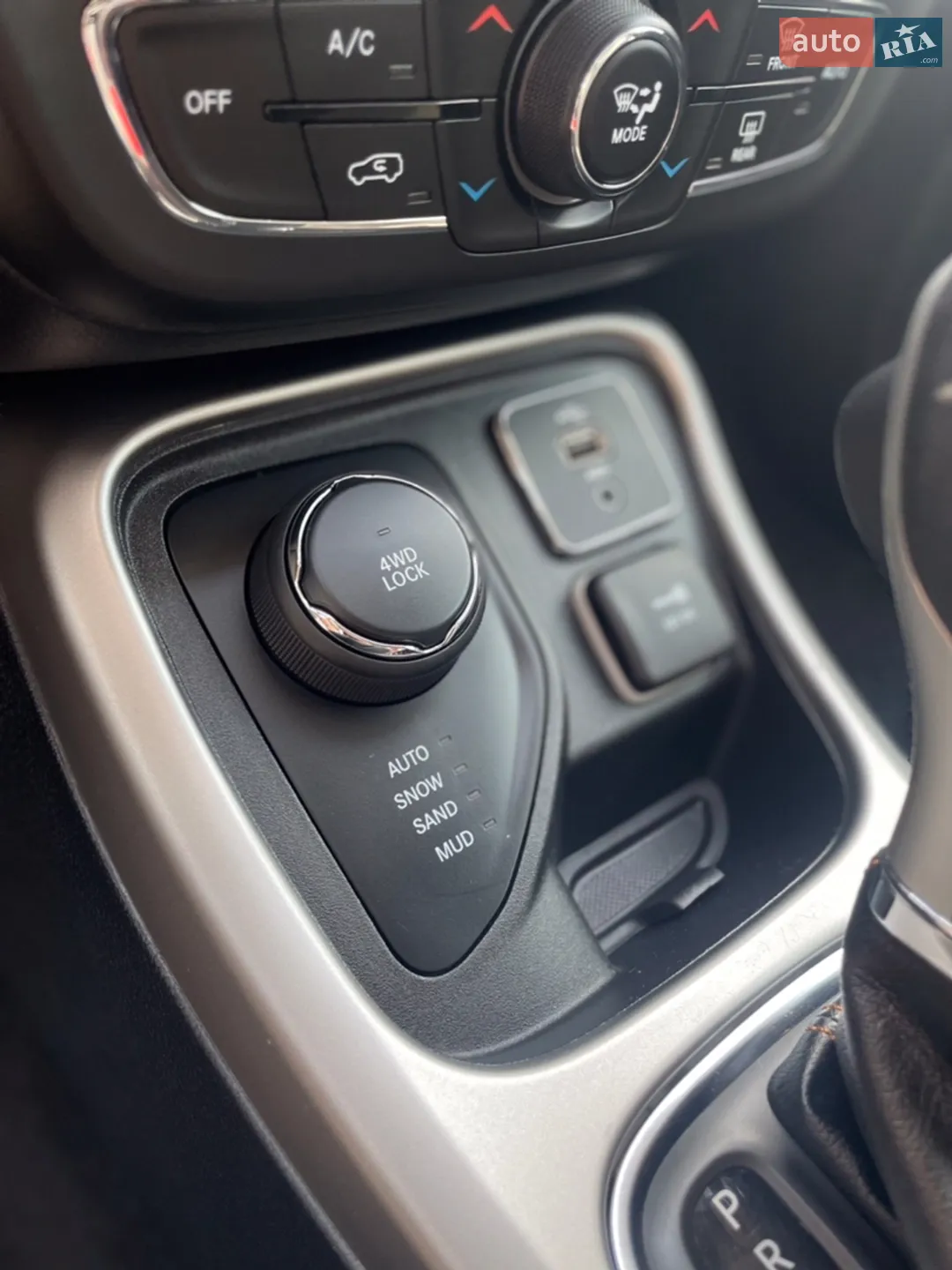 2018 Jeep Compass - мініатюра 13