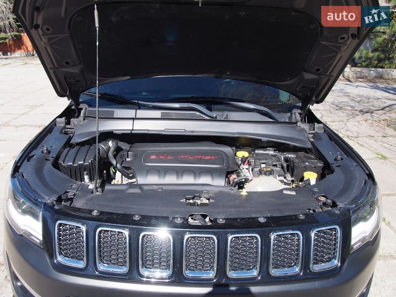Позашляховик / Кросовер Jeep Compass 2017 в Харкові
