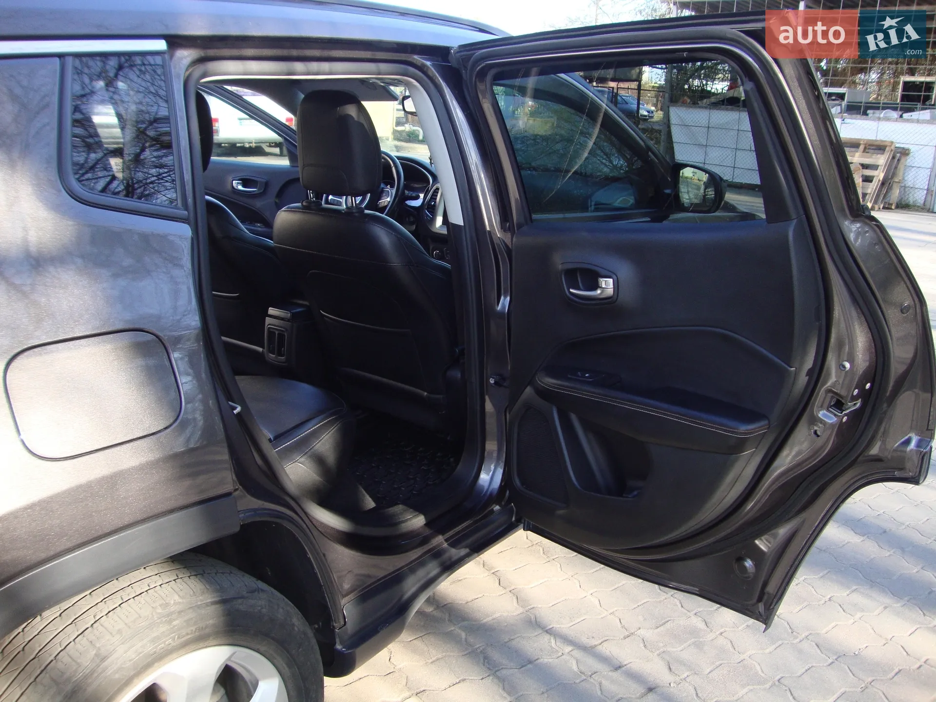2019 Jeep Compass - мініатюра 18