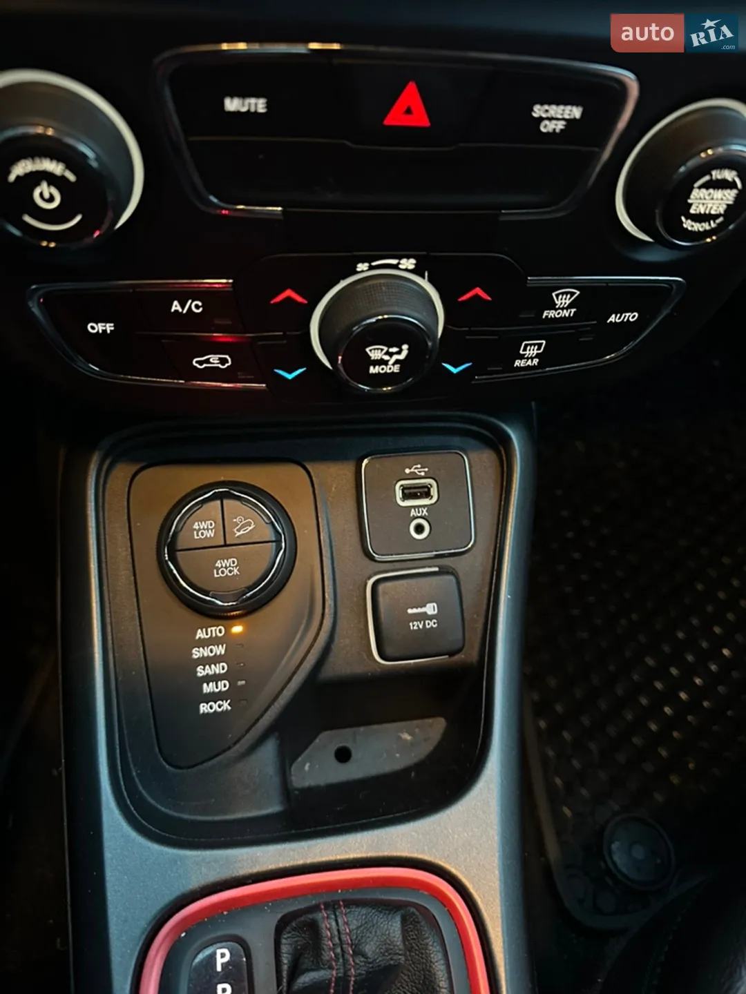 2017 Jeep Compass - мініатюра 12