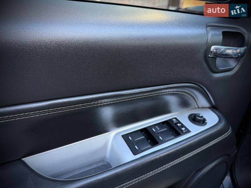 Внедорожник / Кроссовер Jeep Compass 2014 в Ивано-Франковске