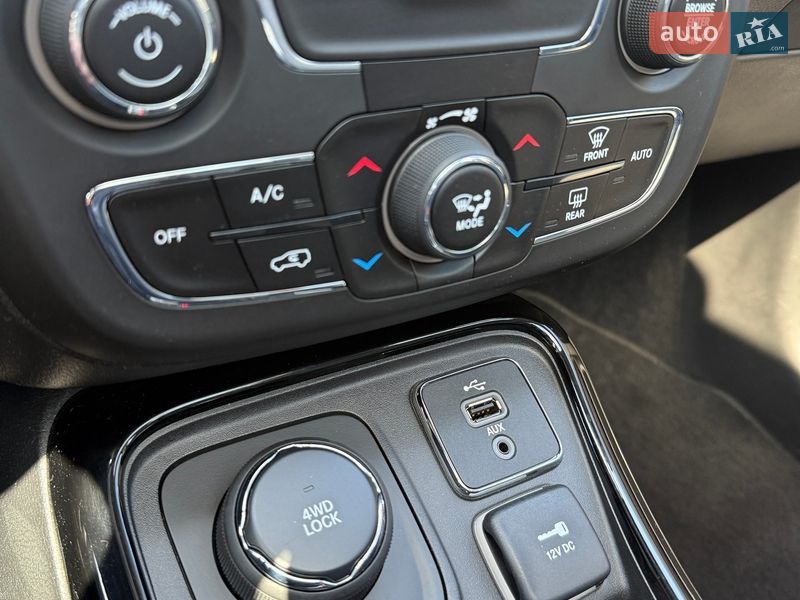 Внедорожник / Кроссовер Jeep Compass 2017 в Сумах