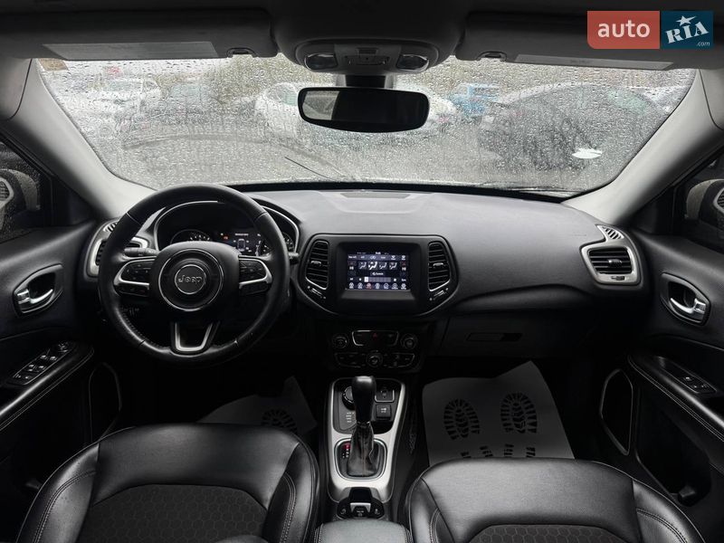 Внедорожник / Кроссовер Jeep Compass 2017 в Луцке