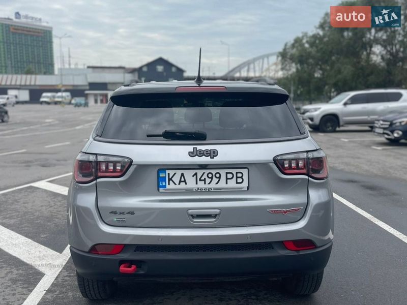 Внедорожник / Кроссовер Jeep Compass 2021 в Киеве