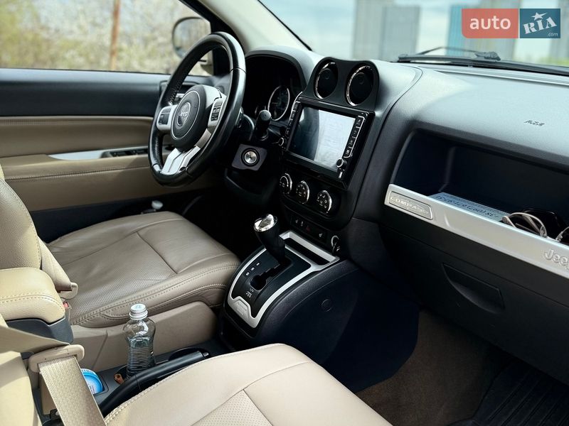 2016 Jeep Compass — фото 1 (autoria)