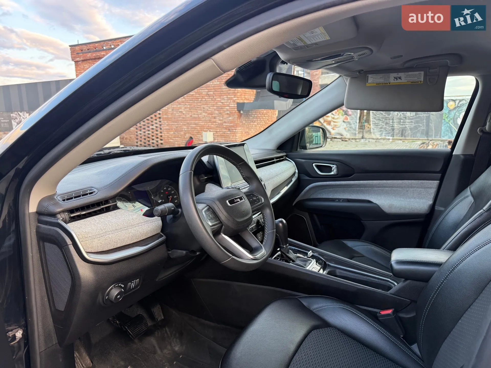 2021 Jeep Compass - мініатюра 56