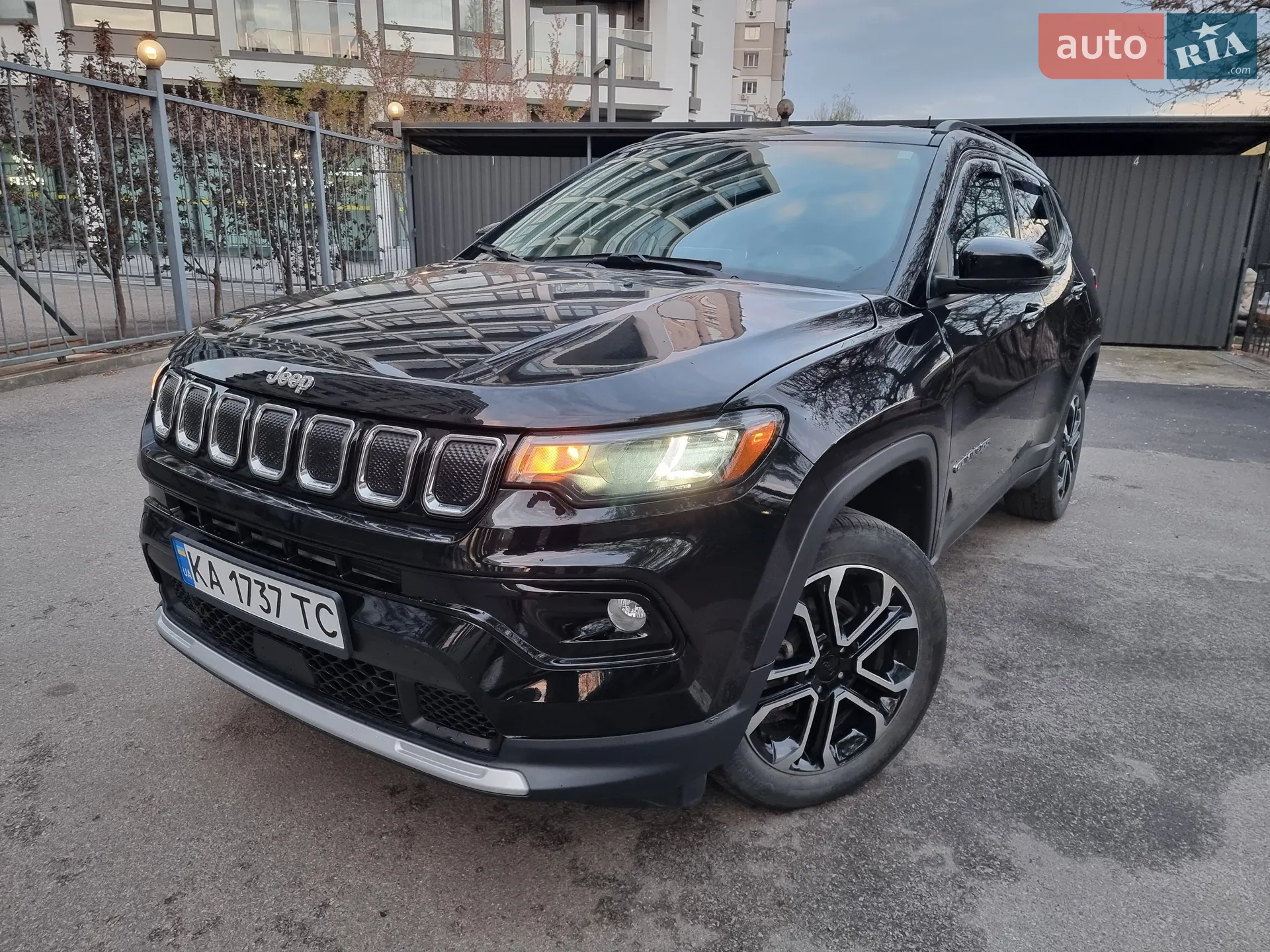 2022 Jeep Compass - фото 1