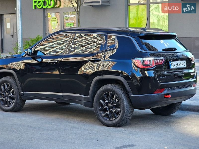 Внедорожник / Кроссовер Jeep Compass 2018 в Киеве фото 9 Внедорожник / Кроссовер Jeep Compass 2018 в Киеве