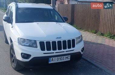 Позашляховик / Кросовер Jeep Compass 2015 в Києві