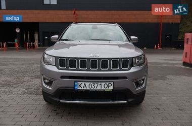 Внедорожник / Кроссовер Jeep Compass 2019 в Киеве