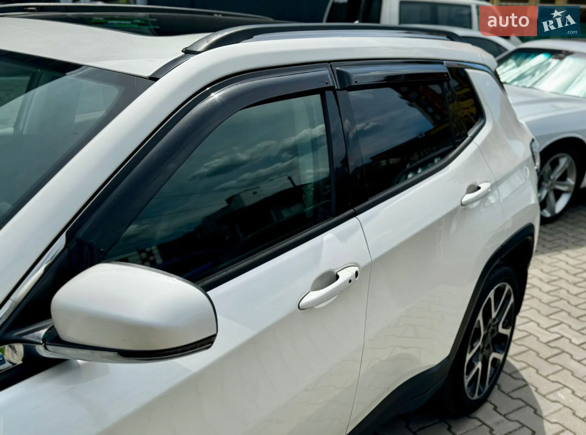 2018 Jeep Compass - мініатюра 13