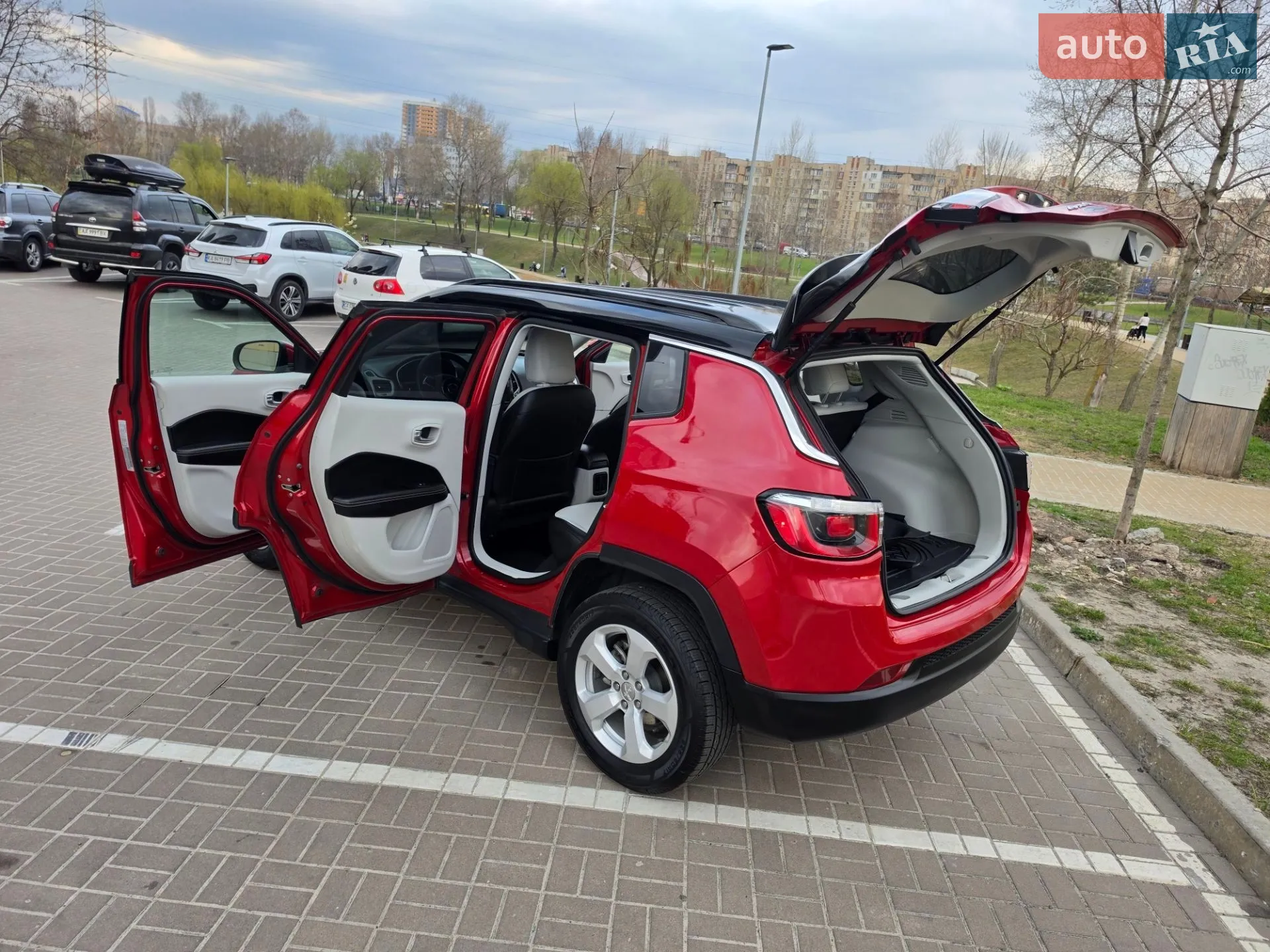 2019 Jeep Compass - мініатюра 29