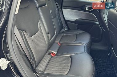 Позашляховик / Кросовер Jeep Compass 2022 в Фастові
