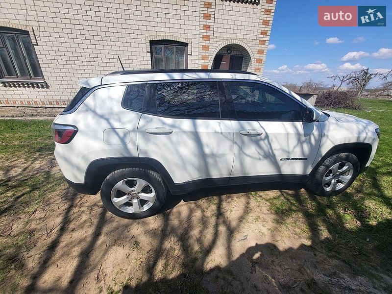 Позашляховик / Кросовер Jeep Compass 2017 в Києві