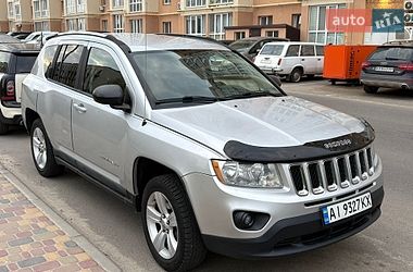 Внедорожник / Кроссовер Jeep Compass 2011 в Киеве