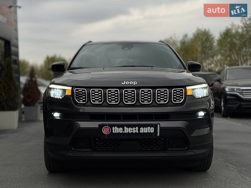 Внедорожник / Кроссовер Jeep Compass 2023 в Ровно