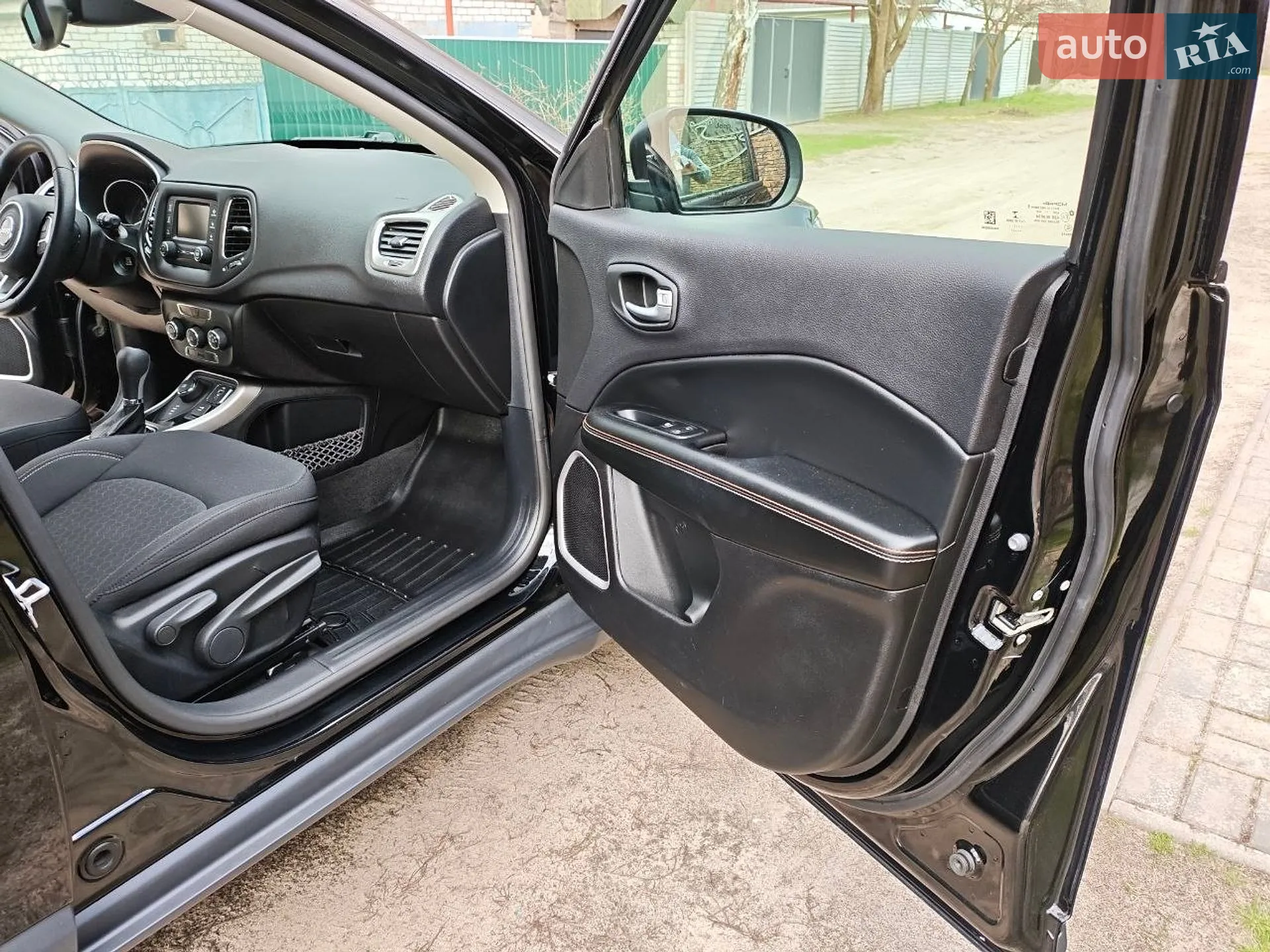 2017 Jeep Compass - мініатюра 14