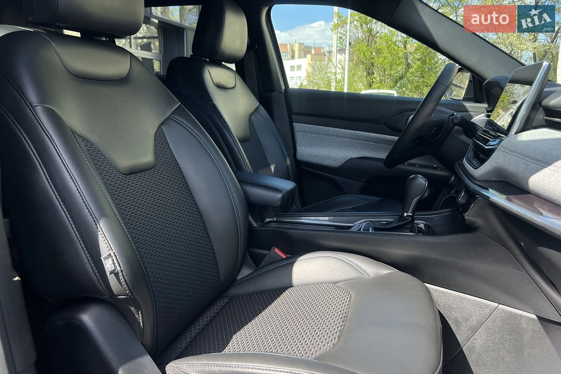 2023 Jeep Compass - мініатюра 19