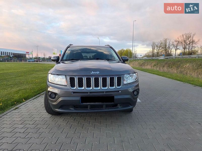 Внедорожник / Кроссовер Jeep Compass 2014 в Василькове