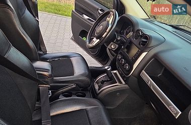 Внедорожник / Кроссовер Jeep Compass 2014 в Василькове