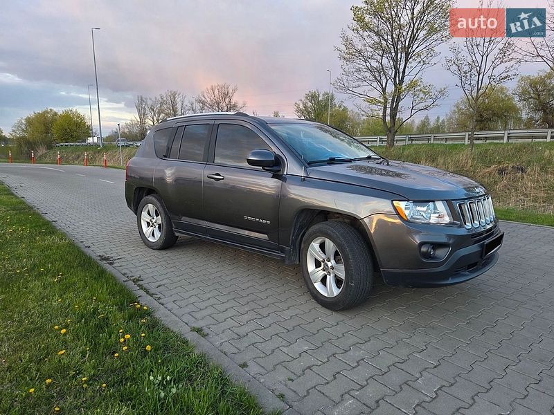 Внедорожник / Кроссовер Jeep Compass 2014 в Василькове