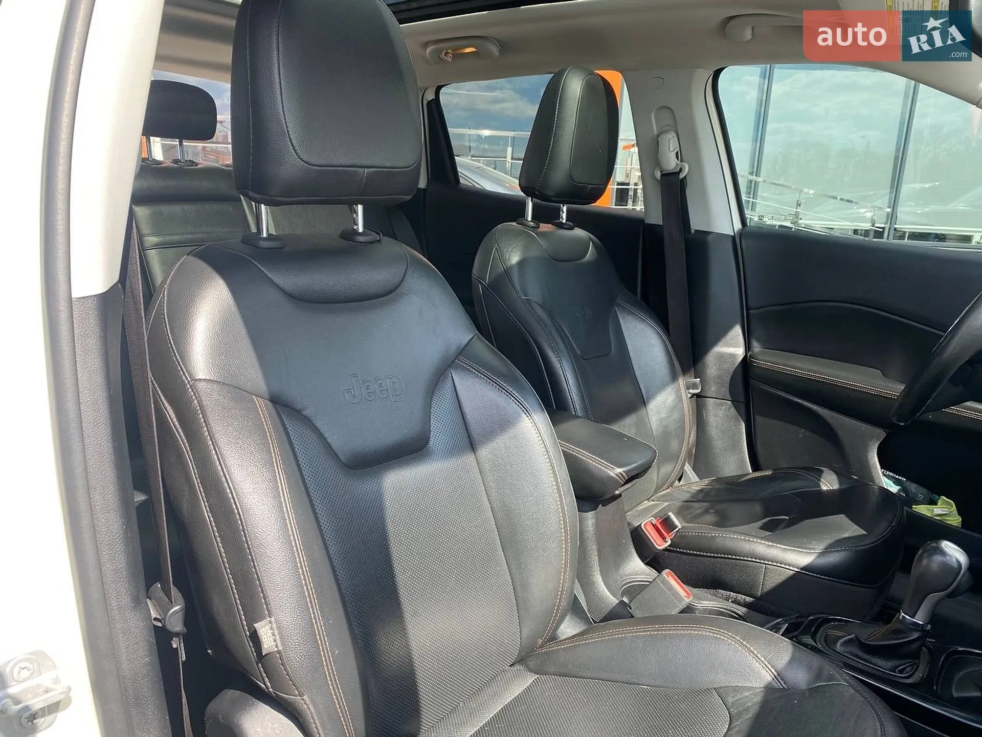 2017 Jeep Compass - мініатюра 25