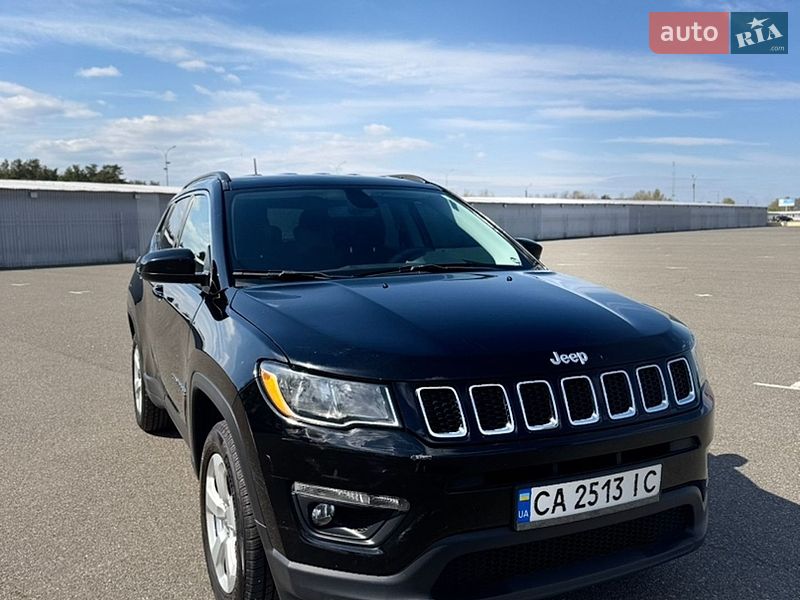 Внедорожник / Кроссовер Jeep Compass 2018 в Киеве
