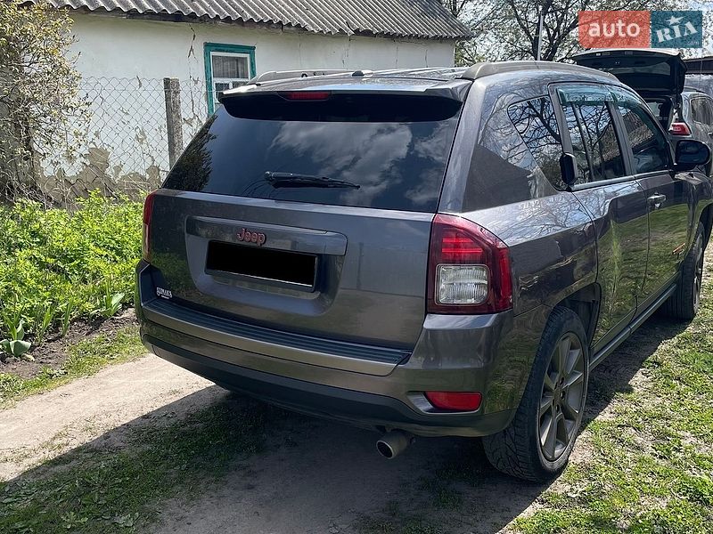 Позашляховик / Кросовер Jeep Compass 2016 в Києві