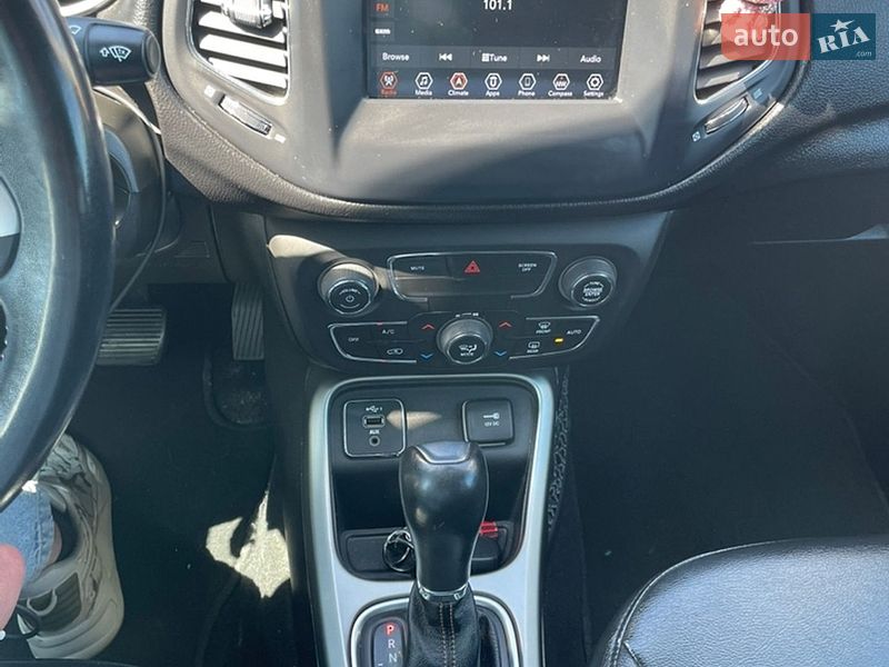 Позашляховик / Кросовер Jeep Compass 2020 в Києві
