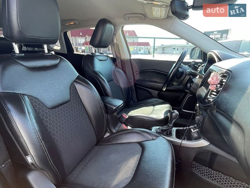 Позашляховик / Кросовер Jeep Compass 2020 в Києві