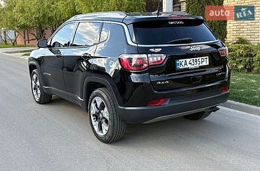 Внедорожник / Кроссовер Jeep Compass 2017 в Киеве