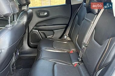 Внедорожник / Кроссовер Jeep Compass 2017 в Киеве