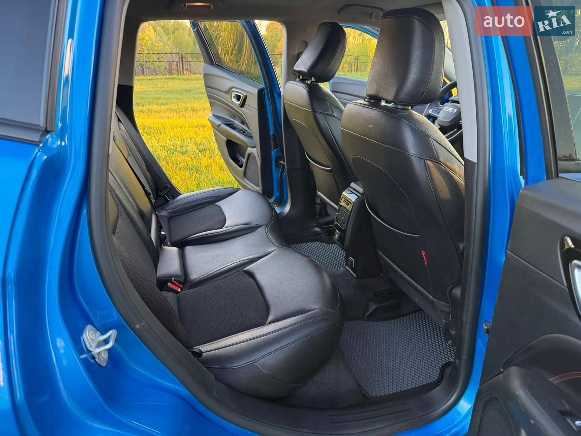 2022 Jeep Compass - мініатюра 28
