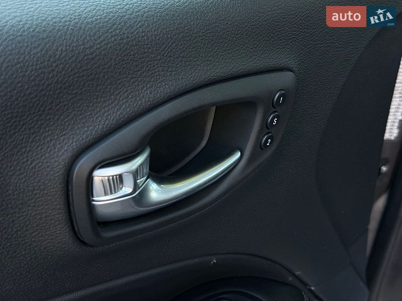 Внедорожник / Кроссовер Jeep Compass 2020 в Николаеве