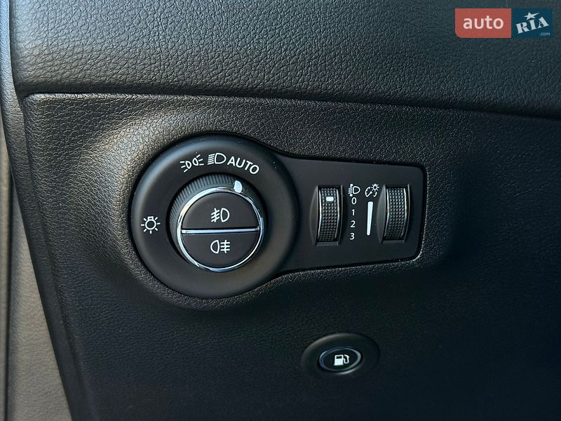 Внедорожник / Кроссовер Jeep Compass 2020 в Николаеве