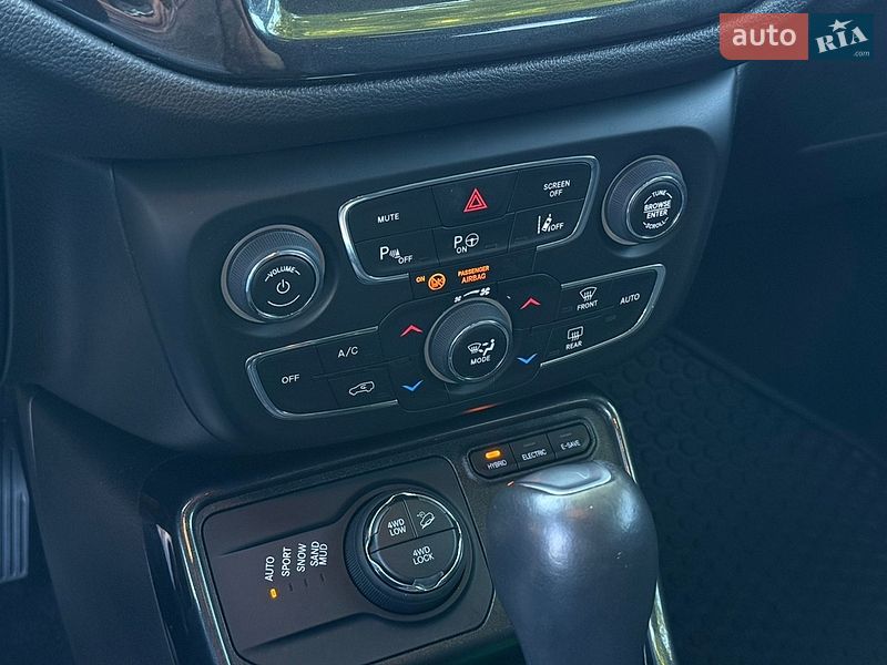 Внедорожник / Кроссовер Jeep Compass 2020 в Николаеве