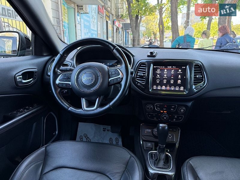 Внедорожник / Кроссовер Jeep Compass 2020 в Николаеве