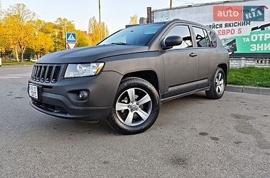 Внедорожник / Кроссовер Jeep Compass 2016 в Чернигове
