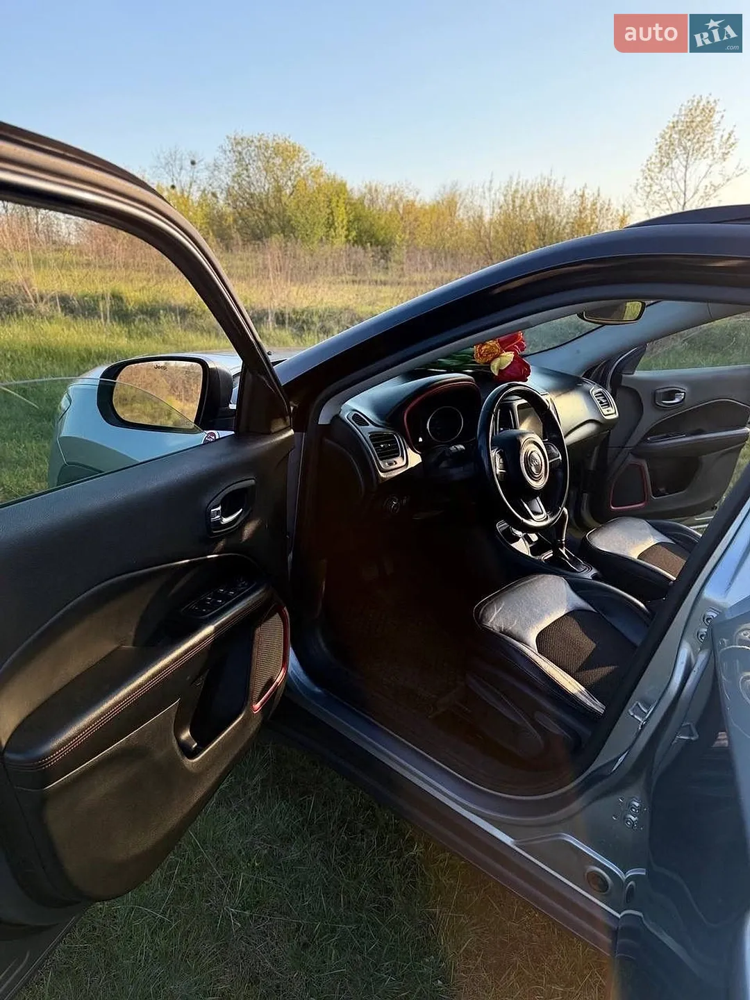 2020 Jeep Compass - мініатюра 20