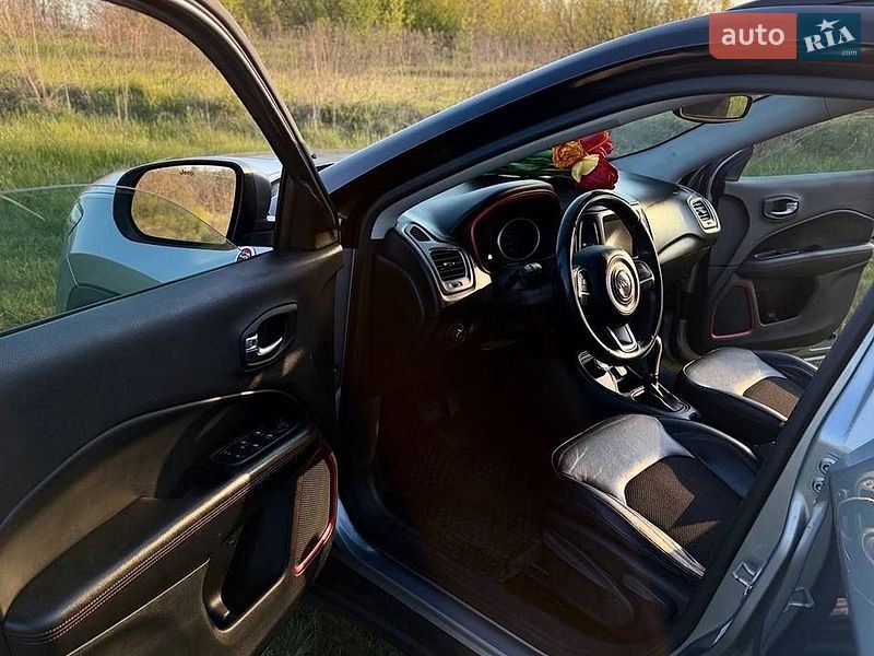 Внедорожник / Кроссовер Jeep Compass 2020 в Харькове