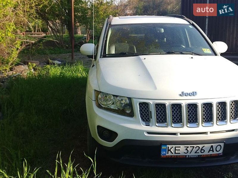 Внедорожник / Кроссовер Jeep Compass 2014 в Днепре