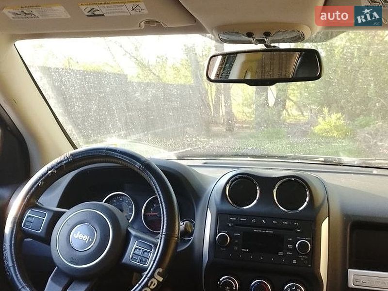 Внедорожник / Кроссовер Jeep Compass 2014 в Днепре