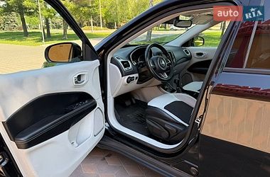 Внедорожник / Кроссовер Jeep Compass 2017 в Лубнах